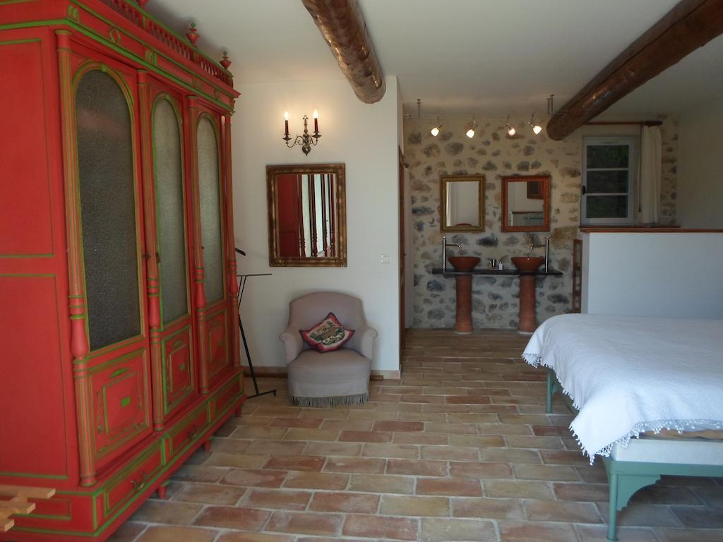 Bed and Breakfast Pavillon de Beauregard Aix-en-Provence Habitación foto